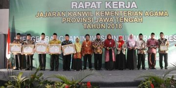 Kankemenag Kab.Semarang Terbaik dalam Pengelolaan Website Tahun 2017
