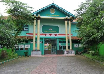MTsN Semarang Menuju Sekolah Adiwiyata