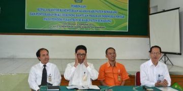 Penyerahan Buku Rekening Bantuan Program Indonesia Pintar
