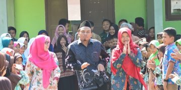 Peringati Hari Batik Nasional, MIN 5 Semarang Gelar Fashion Show