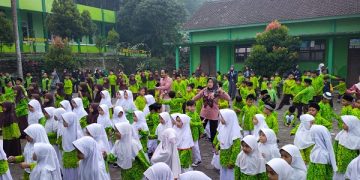 Jum'at Sehat MIN 5 Semarang